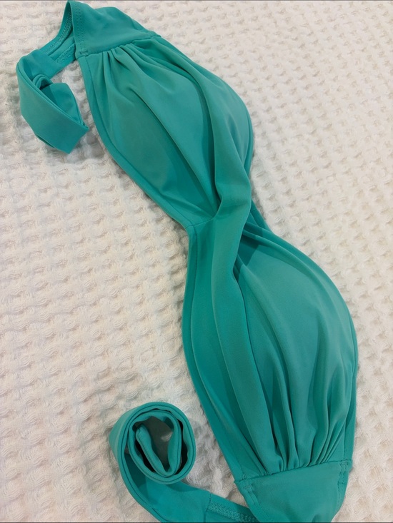 Other - Turquoise green bikini top